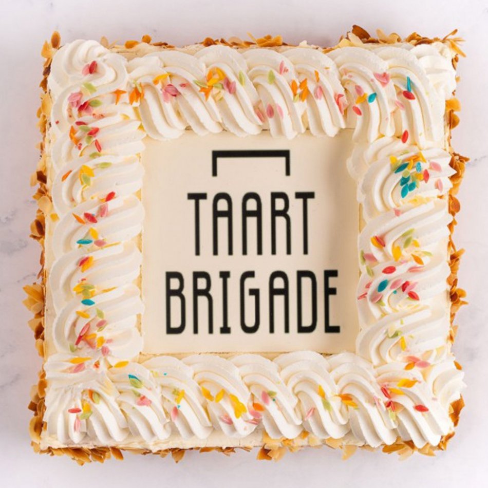 Feestelijke slagroomtaart 10 personen