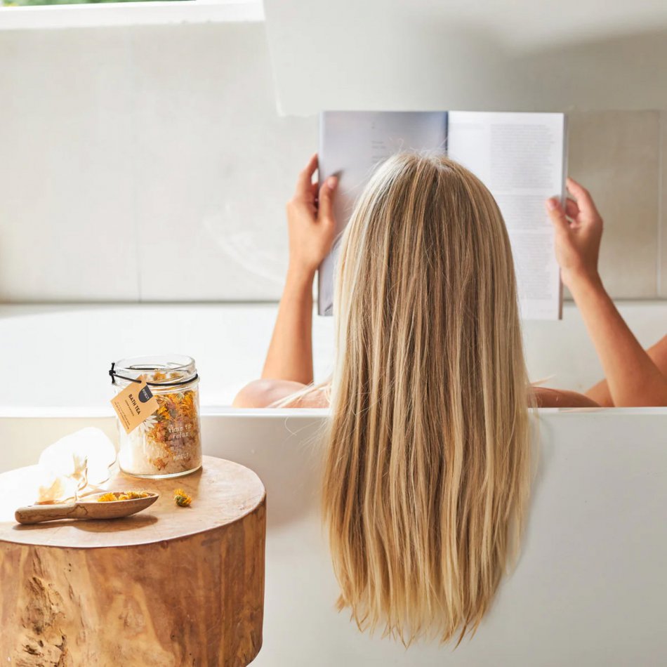 Pineut Bath Tea jar Jasmine Marigold